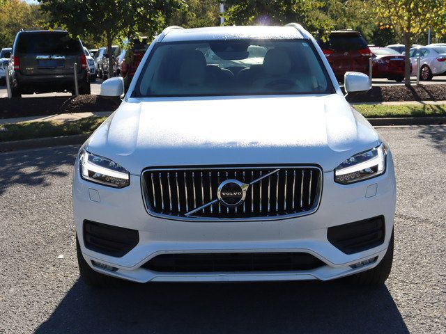 2020 Volvo XC90 Momentum