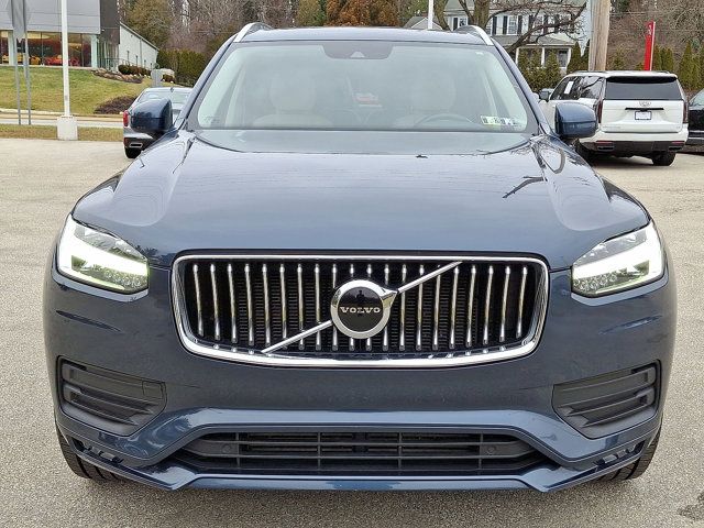 2020 Volvo XC90 Momentum