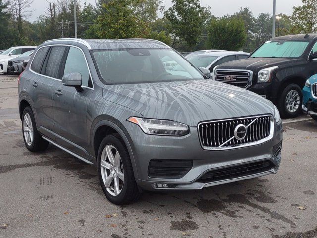 2020 Volvo XC90 Momentum