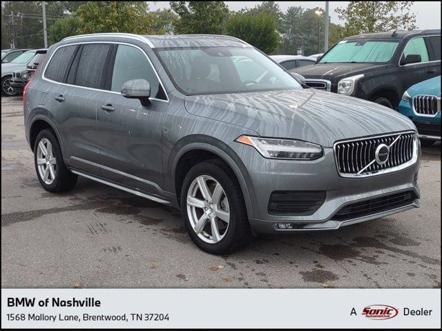 2020 Volvo XC90 Momentum