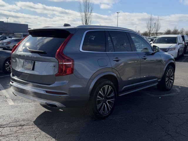 2020 Volvo XC90 Momentum