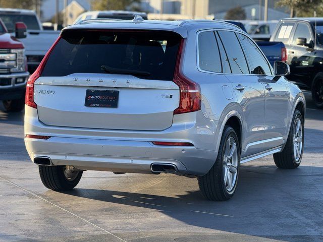 2020 Volvo XC90 Momentum