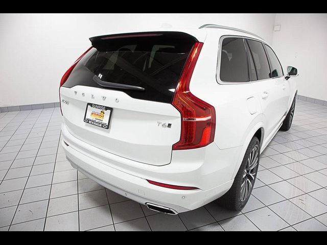 2020 Volvo XC90 Momentum