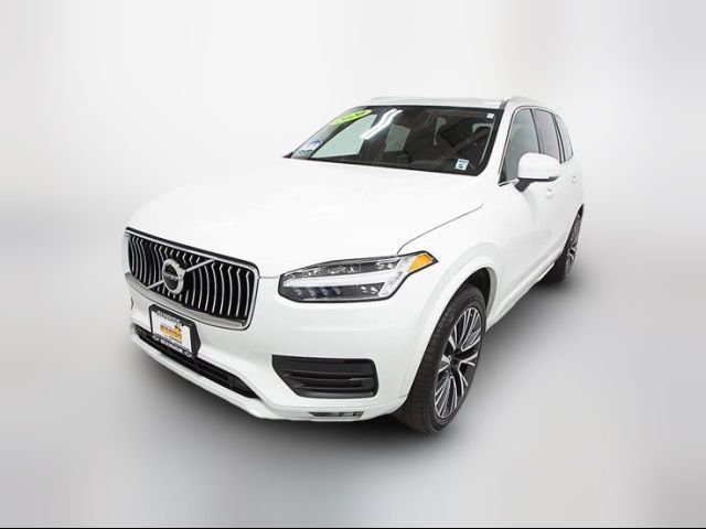 2020 Volvo XC90 Momentum