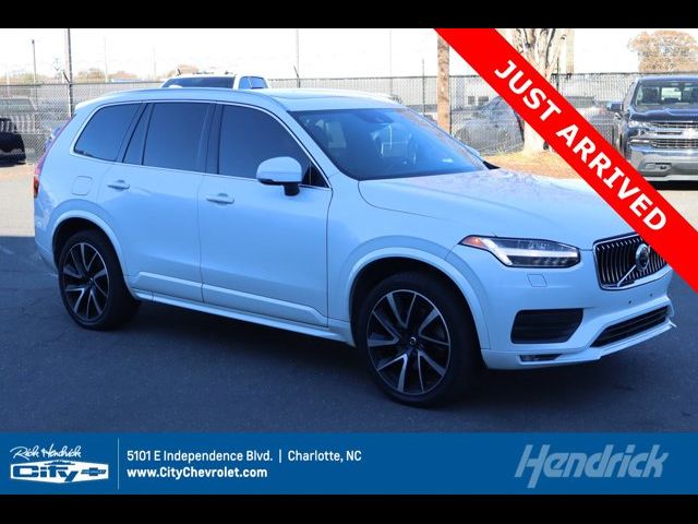 2020 Volvo XC90 Momentum