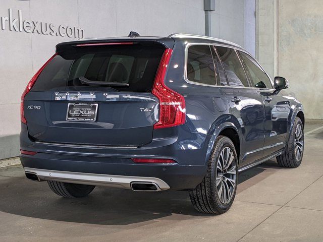 2020 Volvo XC90 Momentum