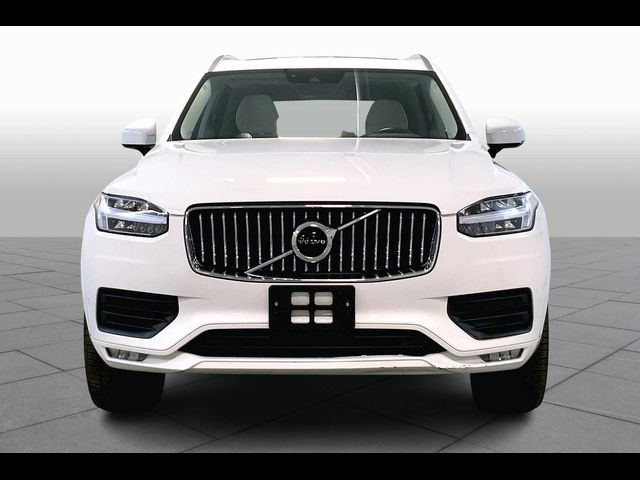 2020 Volvo XC90 Momentum