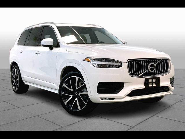 2020 Volvo XC90 Momentum