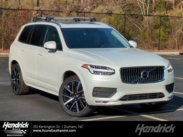 2020 Volvo XC90 Momentum