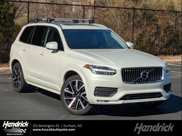 2020 Volvo XC90 Momentum