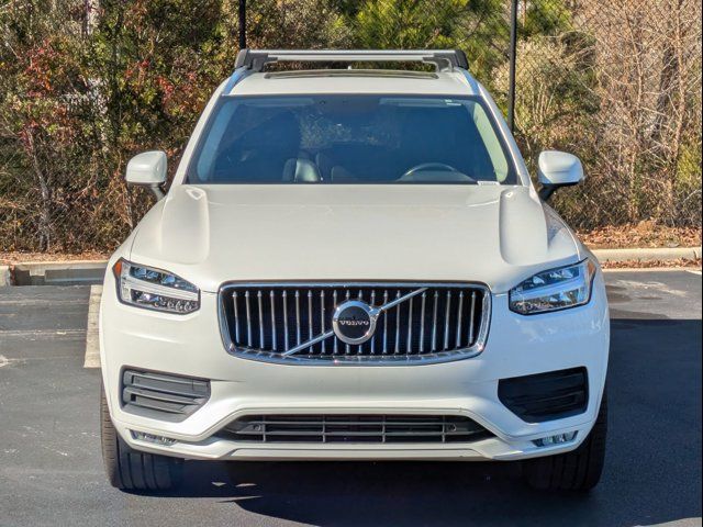 2020 Volvo XC90 Momentum