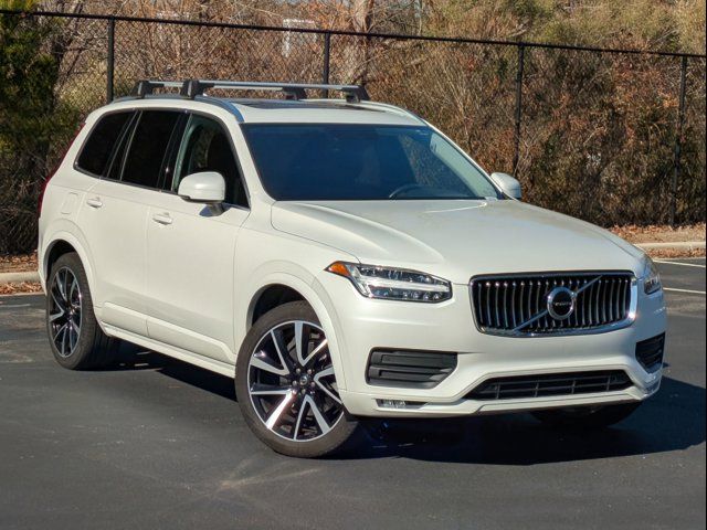 2020 Volvo XC90 Momentum