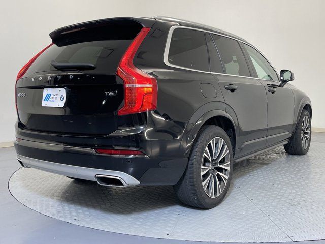 2020 Volvo XC90 Momentum