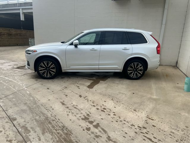 2020 Volvo XC90 Momentum