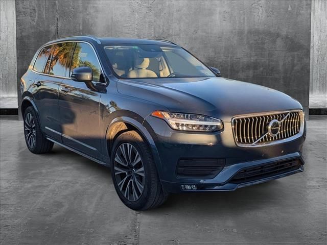 2020 Volvo XC90 Momentum