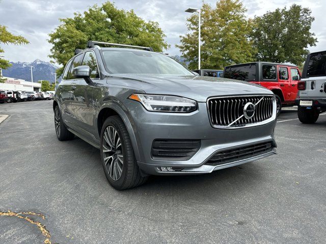 2020 Volvo XC90 Momentum