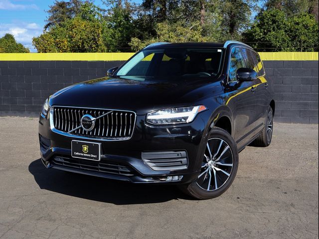 2020 Volvo XC90 Momentum