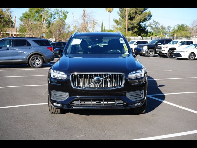 2020 Volvo XC90 Momentum