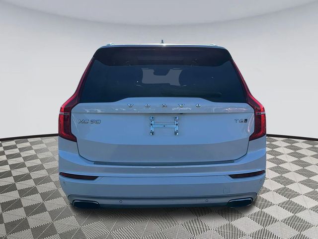 2020 Volvo XC90 Momentum