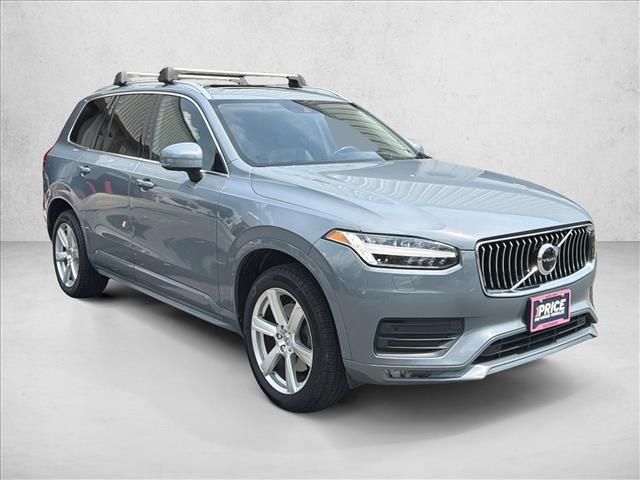 2020 Volvo XC90 Momentum