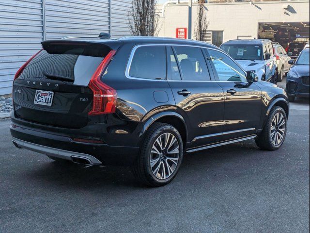 2020 Volvo XC90 Momentum