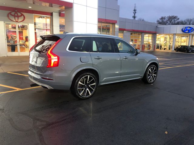 2020 Volvo XC90 Momentum