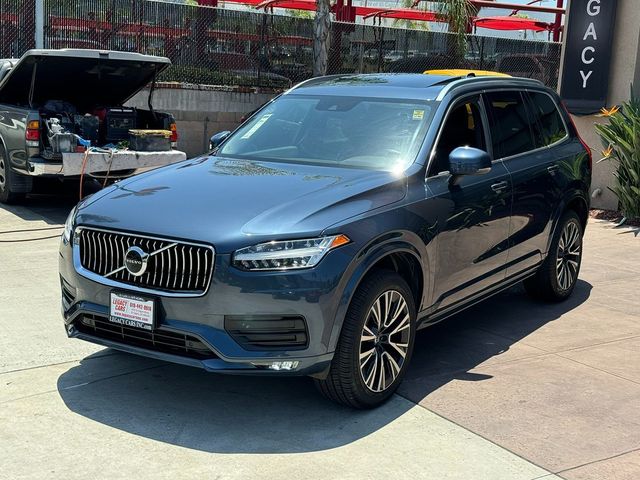 2020 Volvo XC90 Momentum