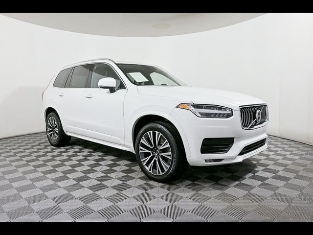 2020 Volvo XC90 Momentum