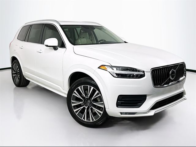 2020 Volvo XC90 Momentum