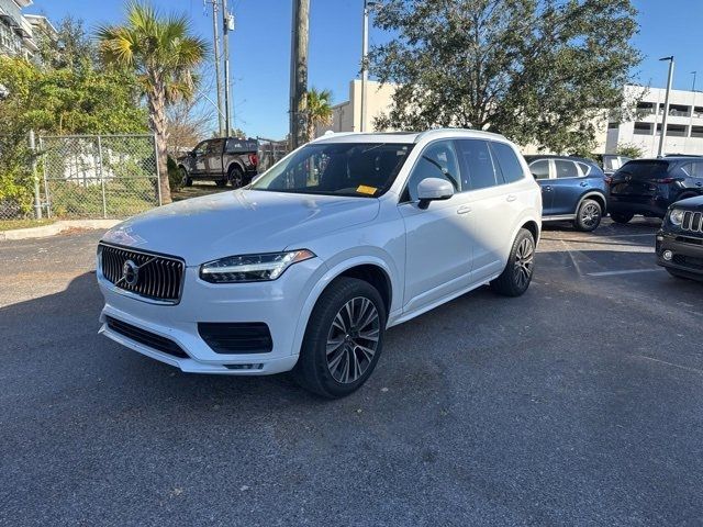 2020 Volvo XC90 Momentum