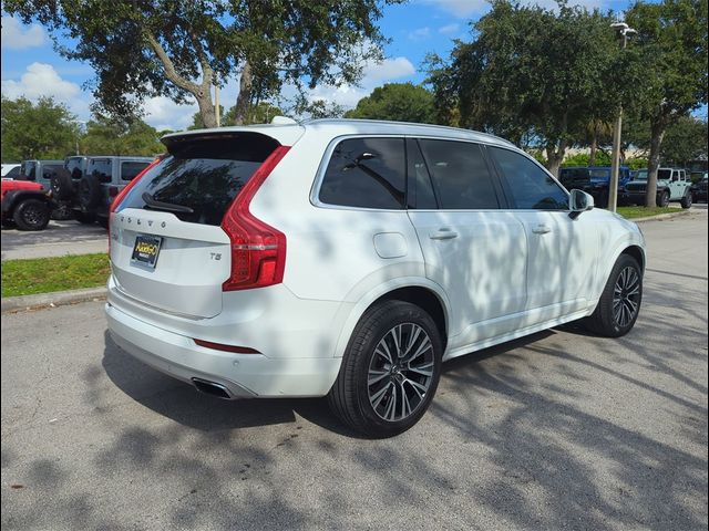 2020 Volvo XC90 Momentum