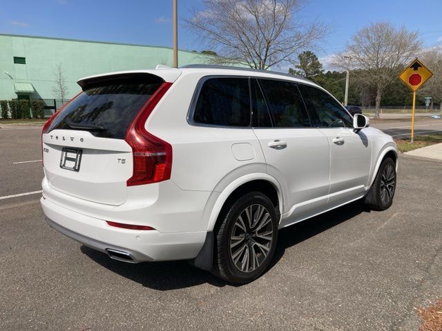 2020 Volvo XC90 Momentum