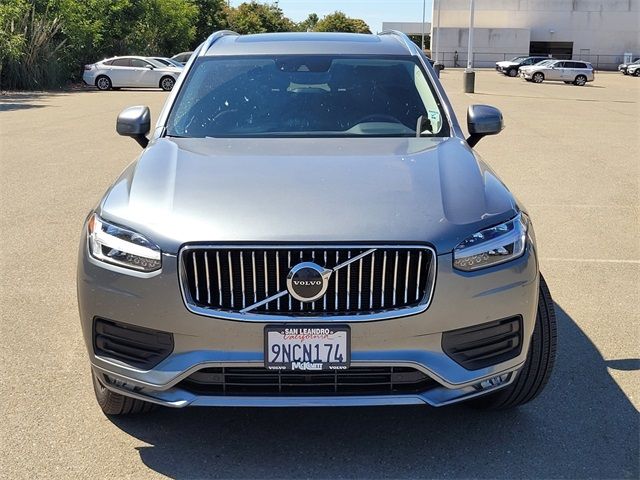 2020 Volvo XC90 Momentum