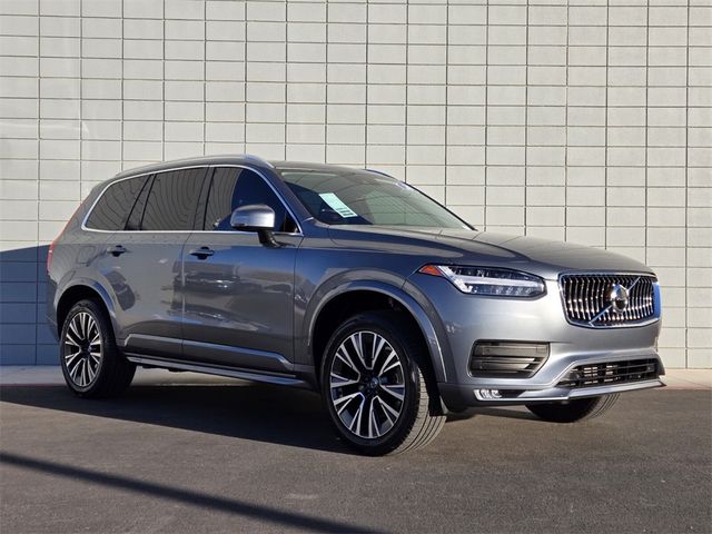 2020 Volvo XC90 Momentum