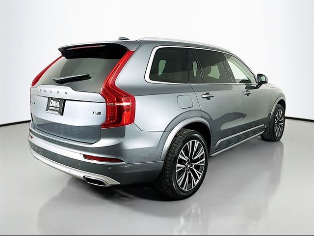 2020 Volvo XC90 Momentum