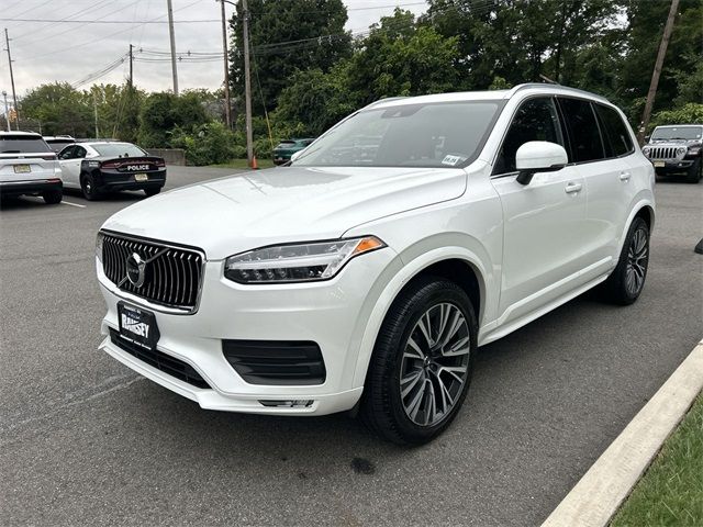 2020 Volvo XC90 Momentum