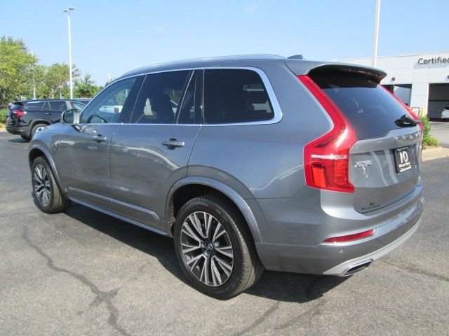 2020 Volvo XC90 Momentum