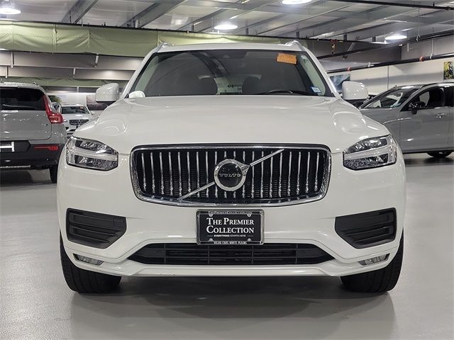 2020 Volvo XC90 Momentum