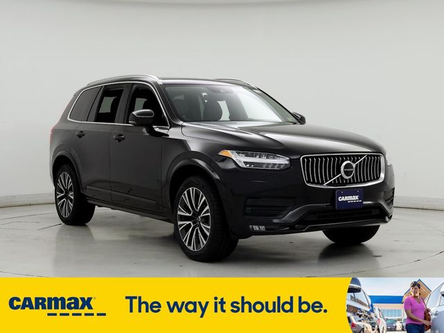 2020 Volvo XC90 Momentum