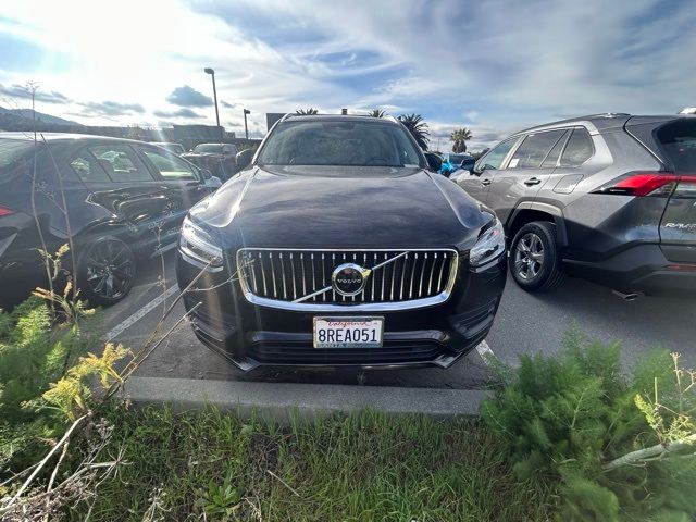 2020 Volvo XC90 Momentum