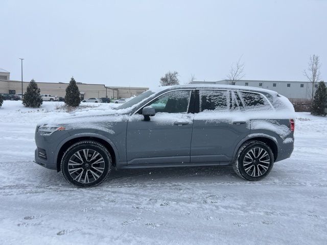 2020 Volvo XC90 Momentum