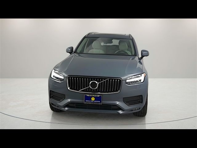 2020 Volvo XC90 Momentum