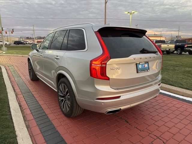 2020 Volvo XC90 Momentum