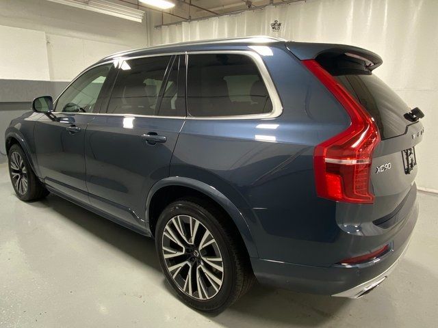 2020 Volvo XC90 Momentum