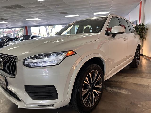 2020 Volvo XC90 Momentum