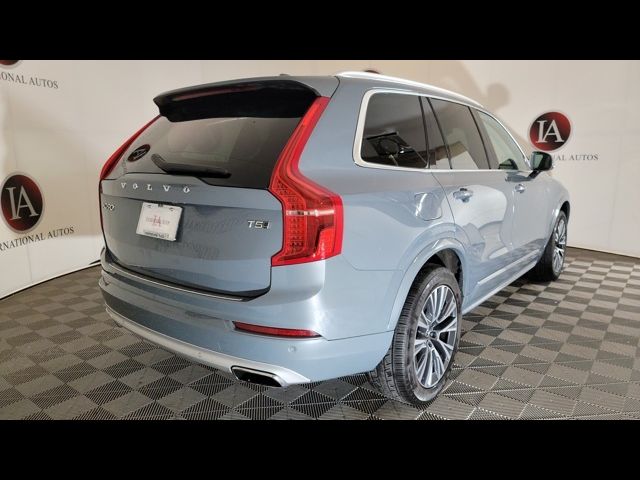 2020 Volvo XC90 Momentum