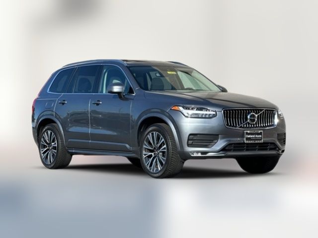 2020 Volvo XC90 Momentum