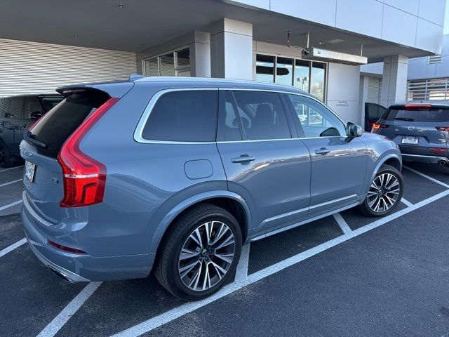 2020 Volvo XC90 Momentum