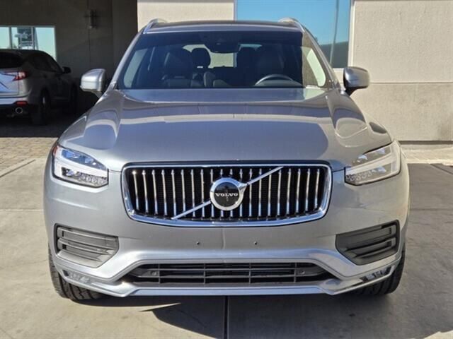 2020 Volvo XC90 Momentum