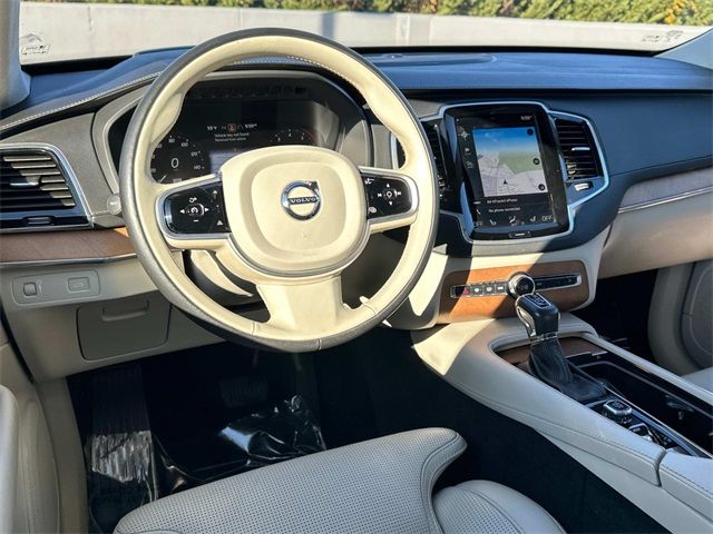 2020 Volvo XC90 Inscription